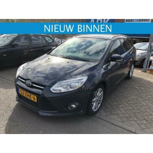 Ford FOCUS Lederbekl Navi Camera Fullopt!