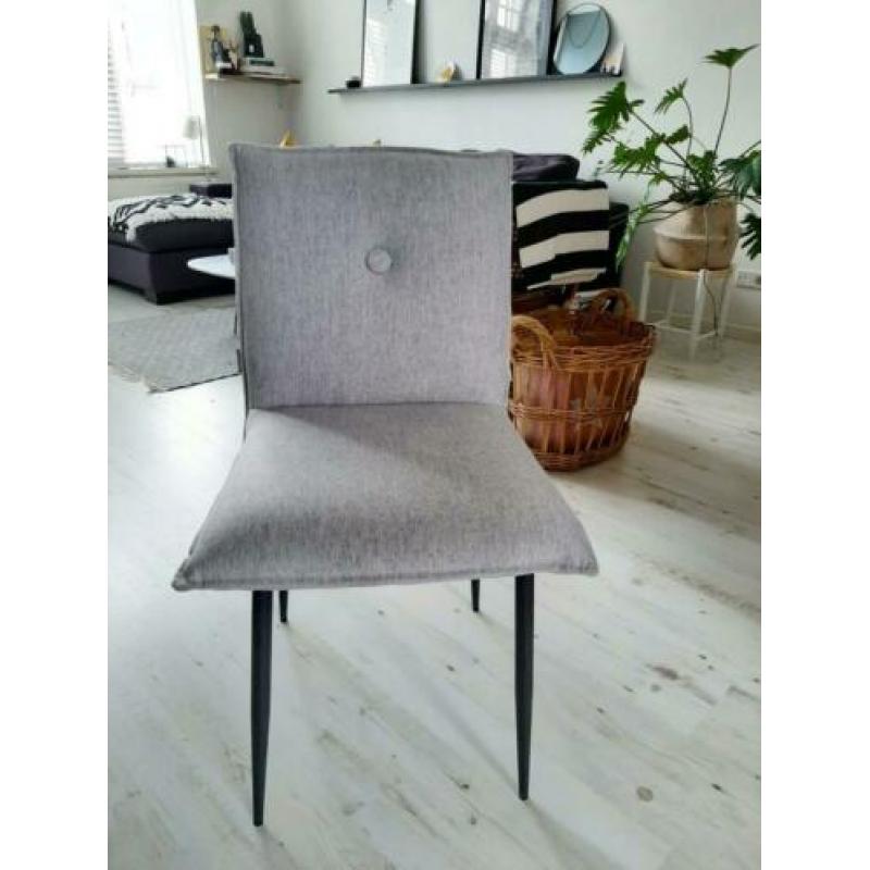 Loods 5 eetkamerstoelen te koop (4 stuks)