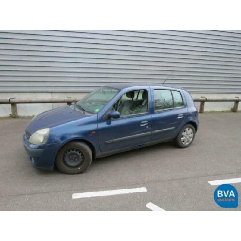 Renault Clio 1.5 DCI 82PK 5DRS. (bj 2002)