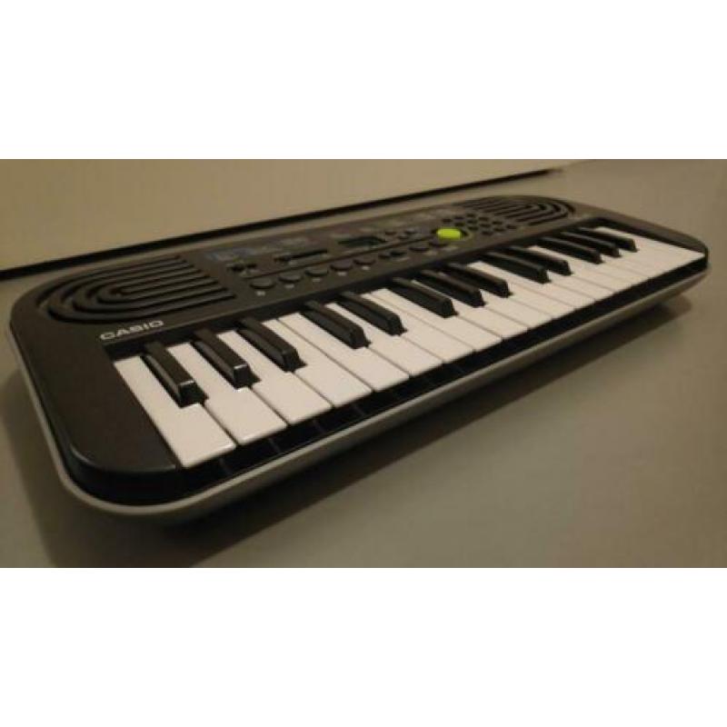Casio sa47 keyboard met adapter