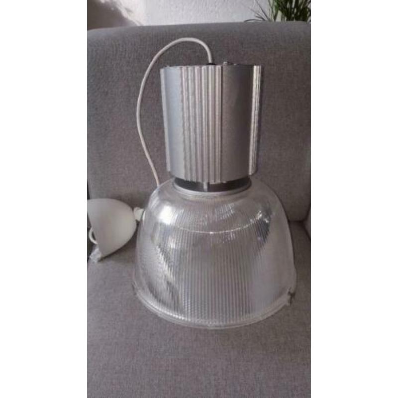 Hanglamp i.z.g.s E27 fitting