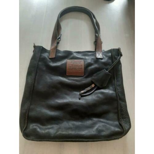 Legend zwarte leren tas. Zgan.