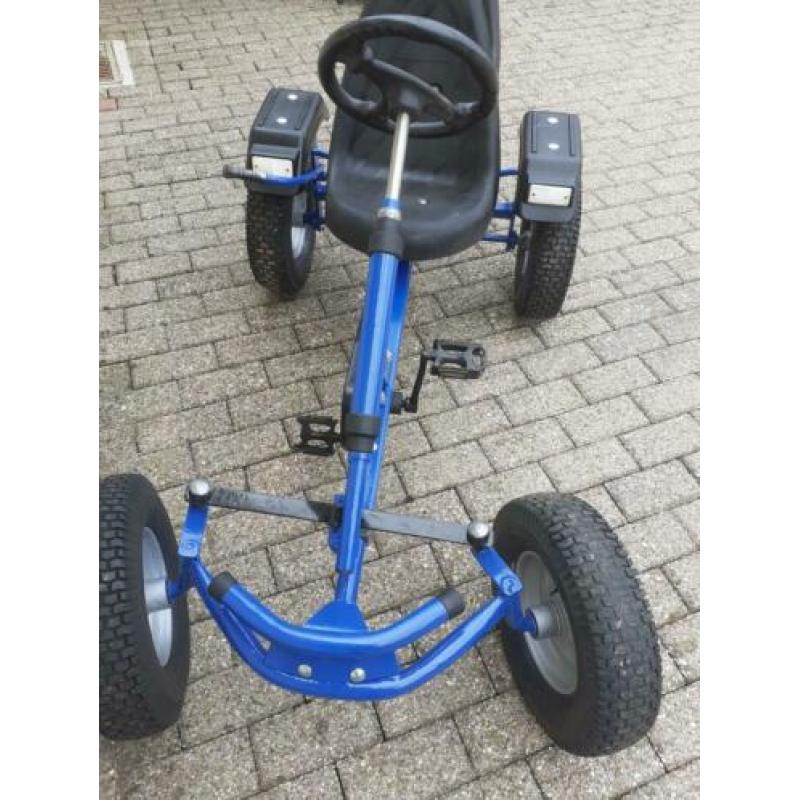 Nette robuste skelter met duo zit en vrijloop