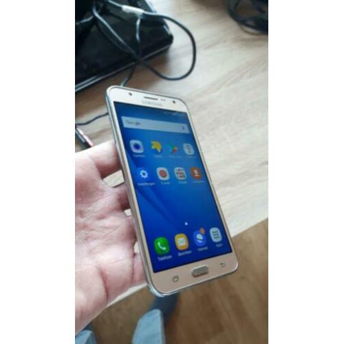 Samsung j7 2016 nieuwstaat!!