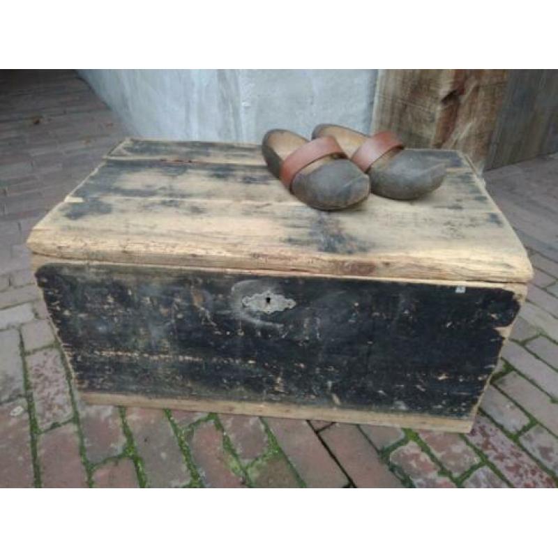 Stoere oude brocante houten kist 65x39x32,5cm *Etage3*