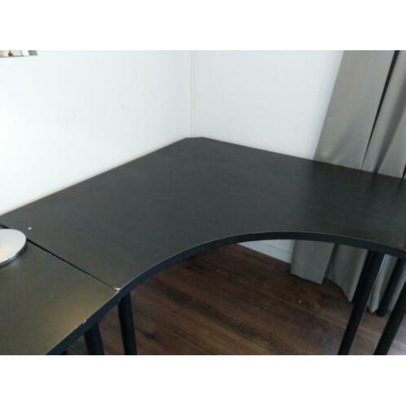 LINNMON / ADILS Bureau's Hoek en rechthoekig
