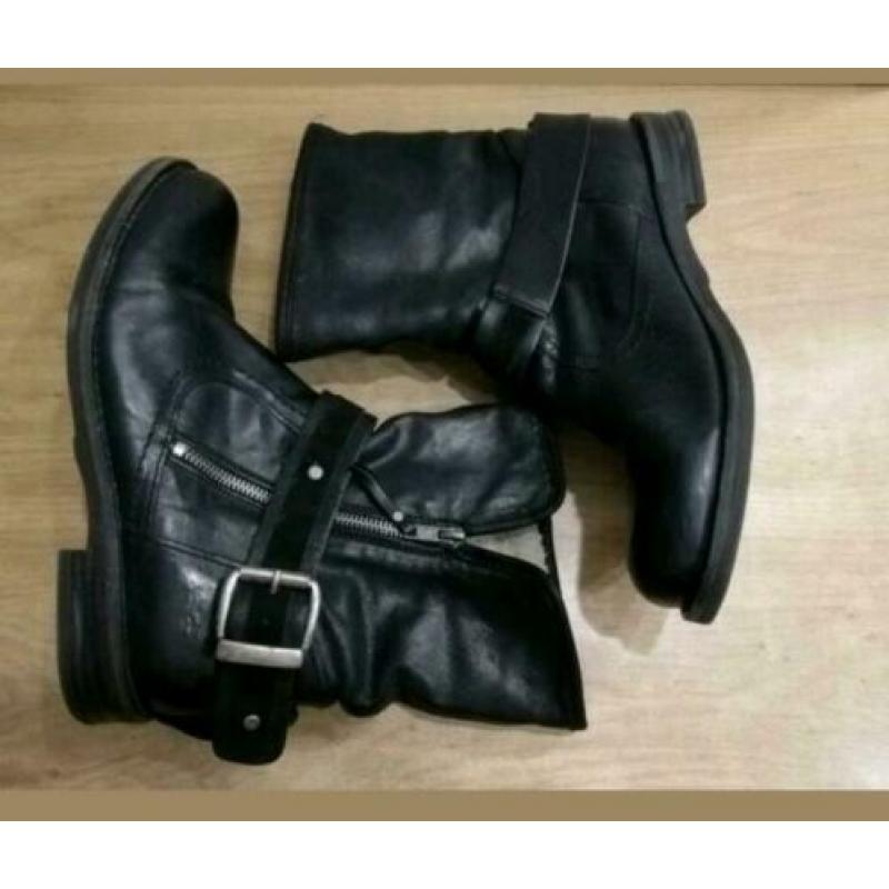 Stoere laarzen-zwart-maat 40