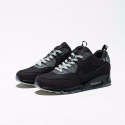 Nike Air Max 90 Undefeated 42