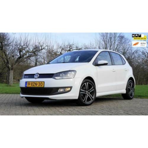 Volkswagen Polo 1.4 TDI BlueMotion Stuur bediening navigatie