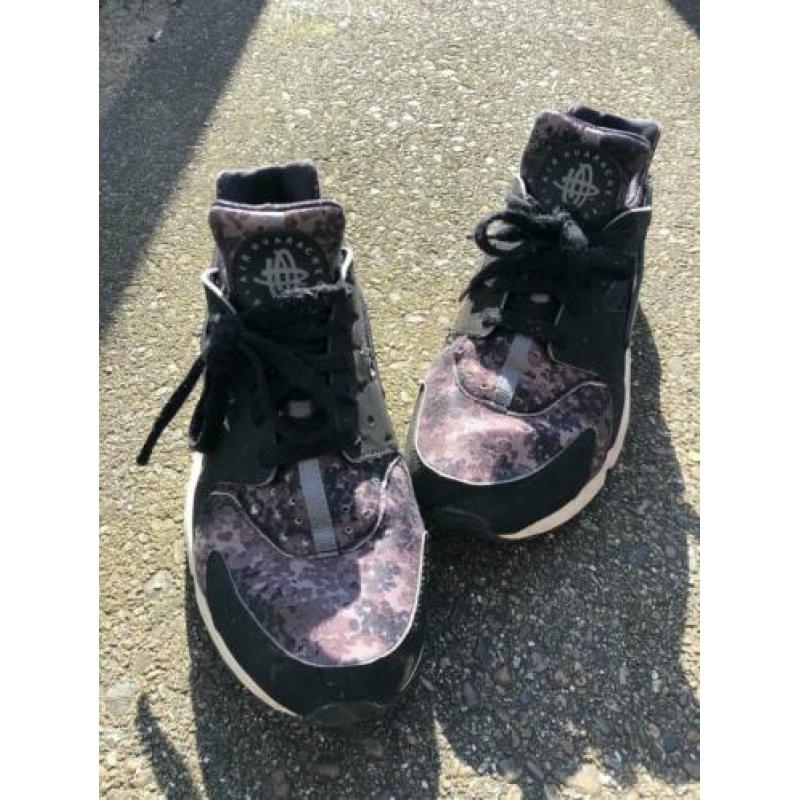 Huarache nike schoenen maat 42,5