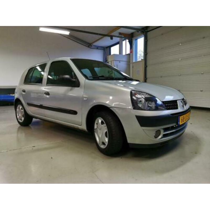 Renault Clio 1.2-16V Dynamique //AIRCO//5DEURS//LEUKE AUTO//