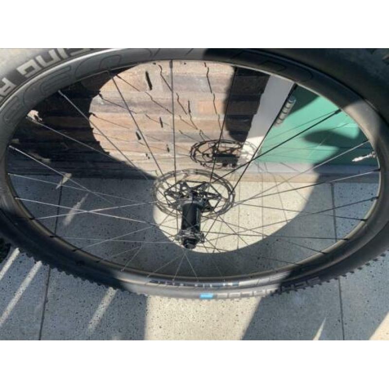 9th Wave Ninefold Yarrow carbon wielset