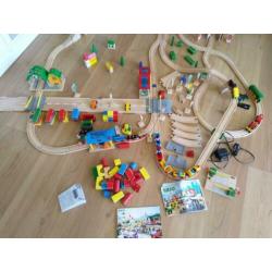 Brio treinbaan zeer uitgebreid