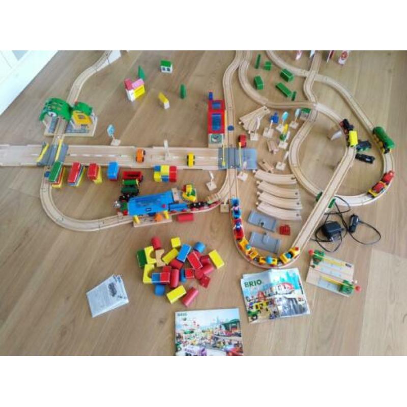Brio treinbaan zeer uitgebreid