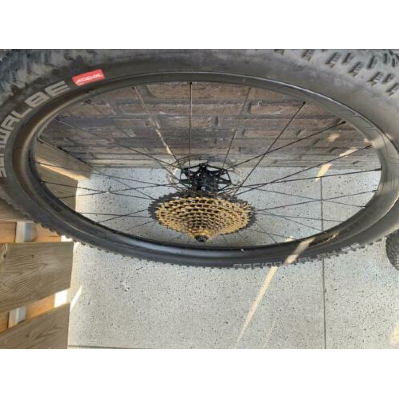 9th Wave Ninefold Yarrow carbon wielset