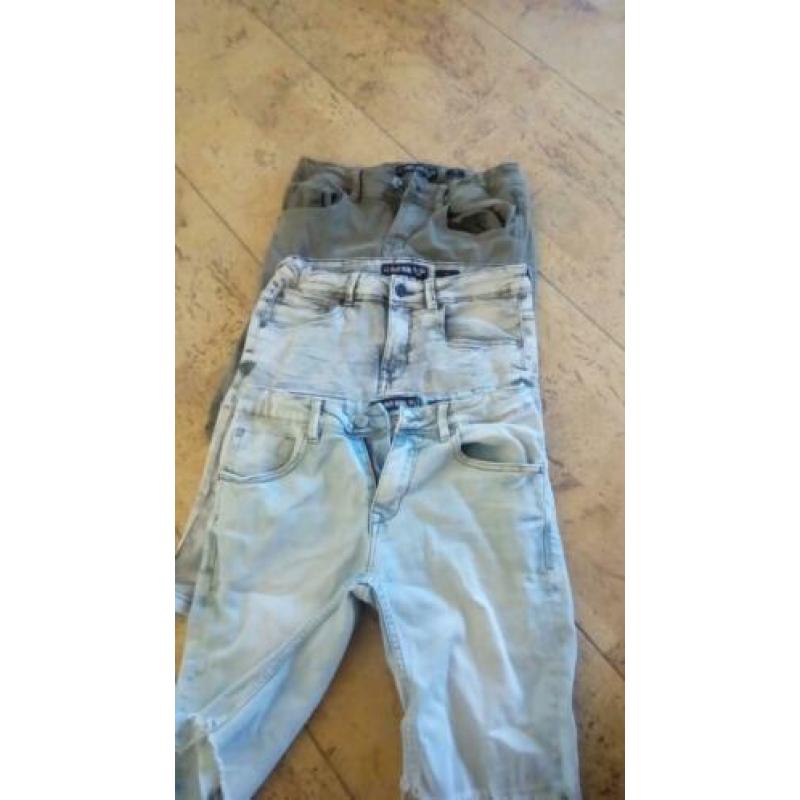 1 tas met kleren maat 176 tot maat s