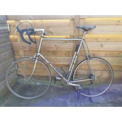 Jan Jansen racefiets, zo uit de schuur , hoog frame 69/70 cm