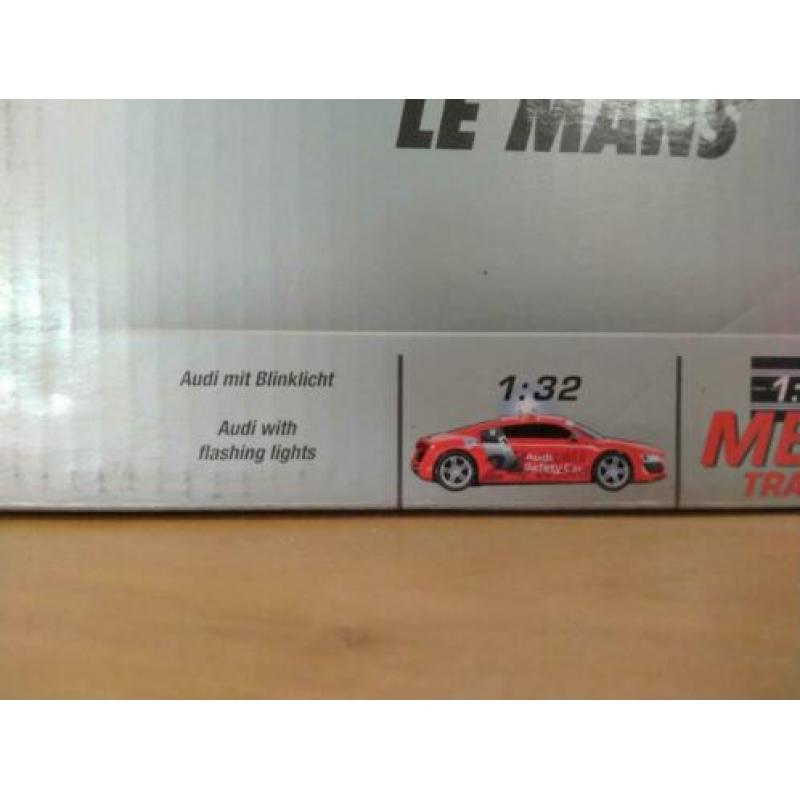 Carrera Evolution slot-car baan Le-Mans Pacecar & Corvette