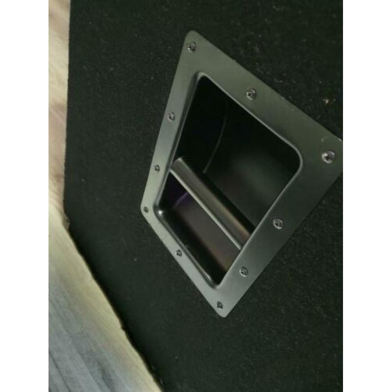 2x devine mkii 18 inch 2x devine trono 15 inch nieuwstaat!