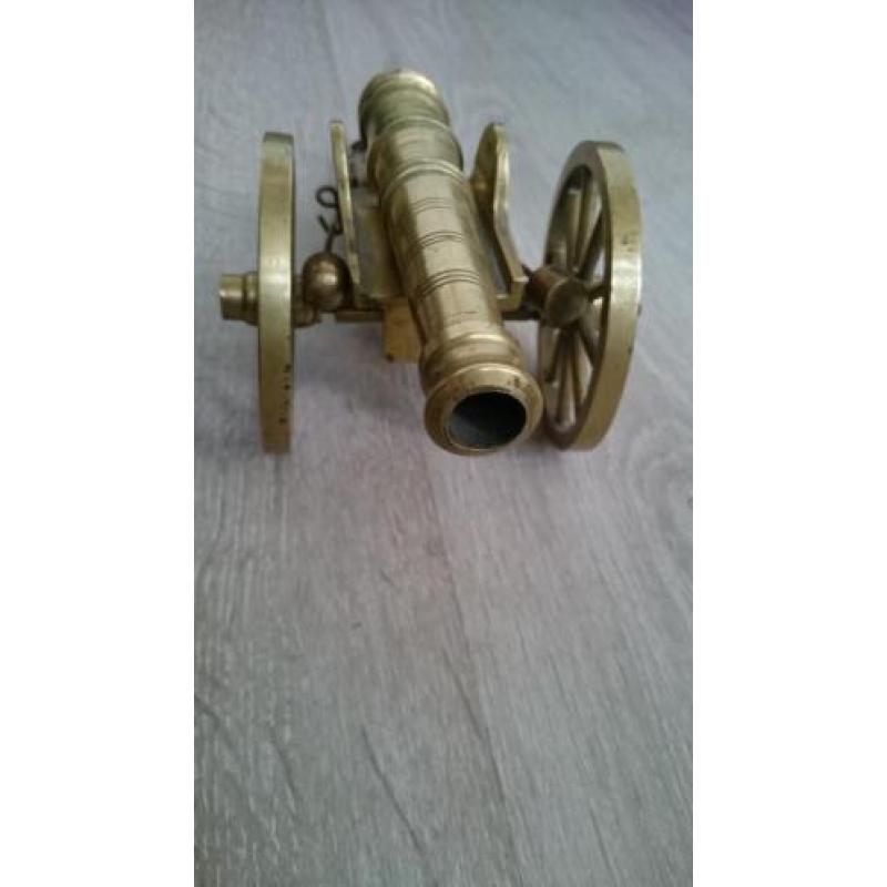 Antieke Geweer bronze