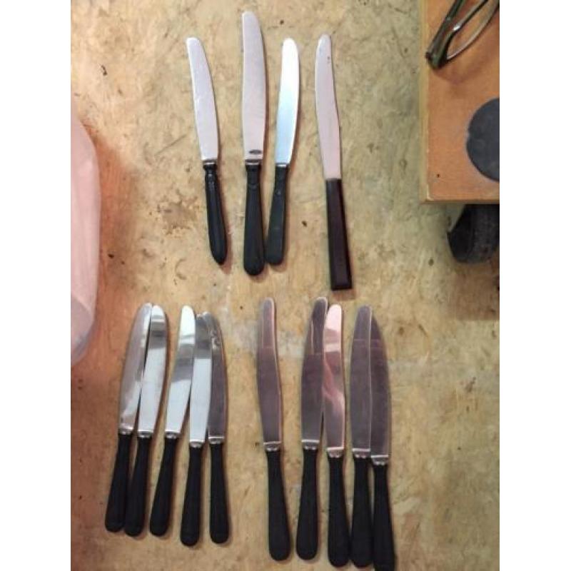 Jaren 30 - Art Deco - messen met bakelieten handvat