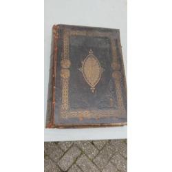 Oude bijbel .