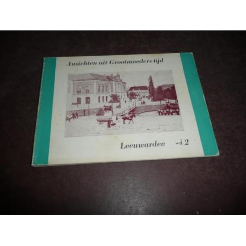 9 boeken over geschiedenis Leeuwarden (Eekhoff & Visscher) 1