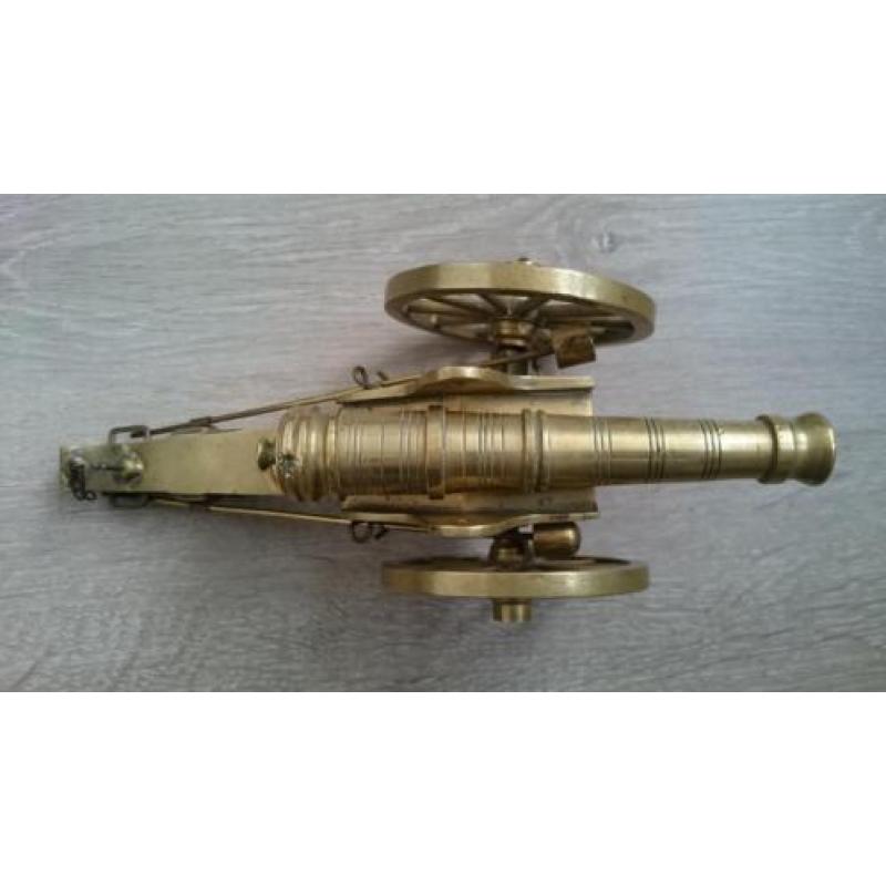 Antieke Geweer bronze