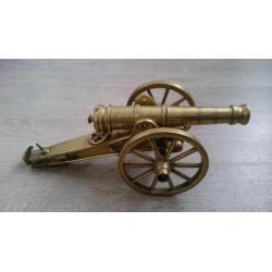 Antieke Geweer bronze