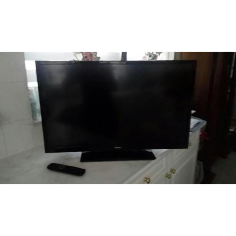 Philips tv model 32p 80 cm