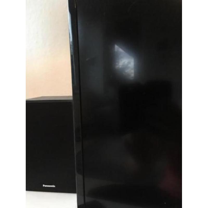 Mooie Philips flatscreen tv diagonaal 32 inch
