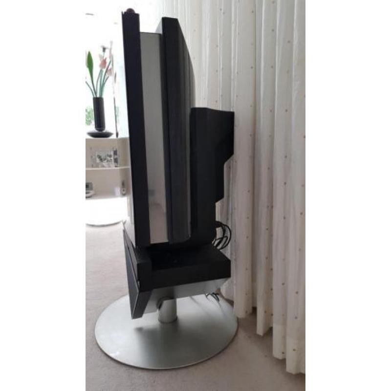 Bang & Olufsen Beovision 9000 televisie