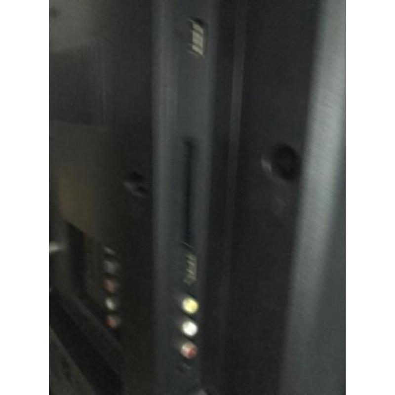 Nette Sony: 32inch Lcd tv, 3x HDMI! Met Remote! Werkt Goed