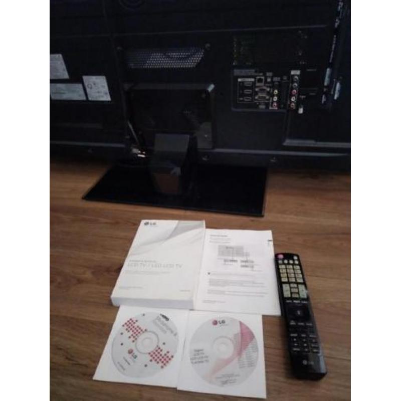 42" LG full led tv (Opeens geen beeld)