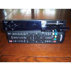 Complete sateliet schotelset,met HD ontvanger en smartcard