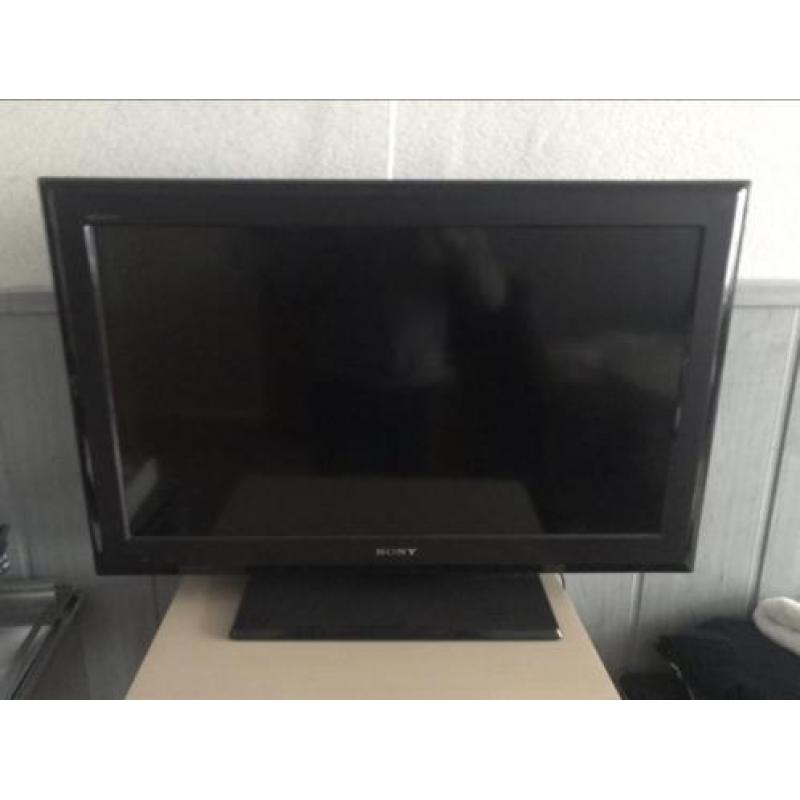 Nette Sony: 32inch Lcd tv, 3x HDMI! Met Remote! Werkt Goed