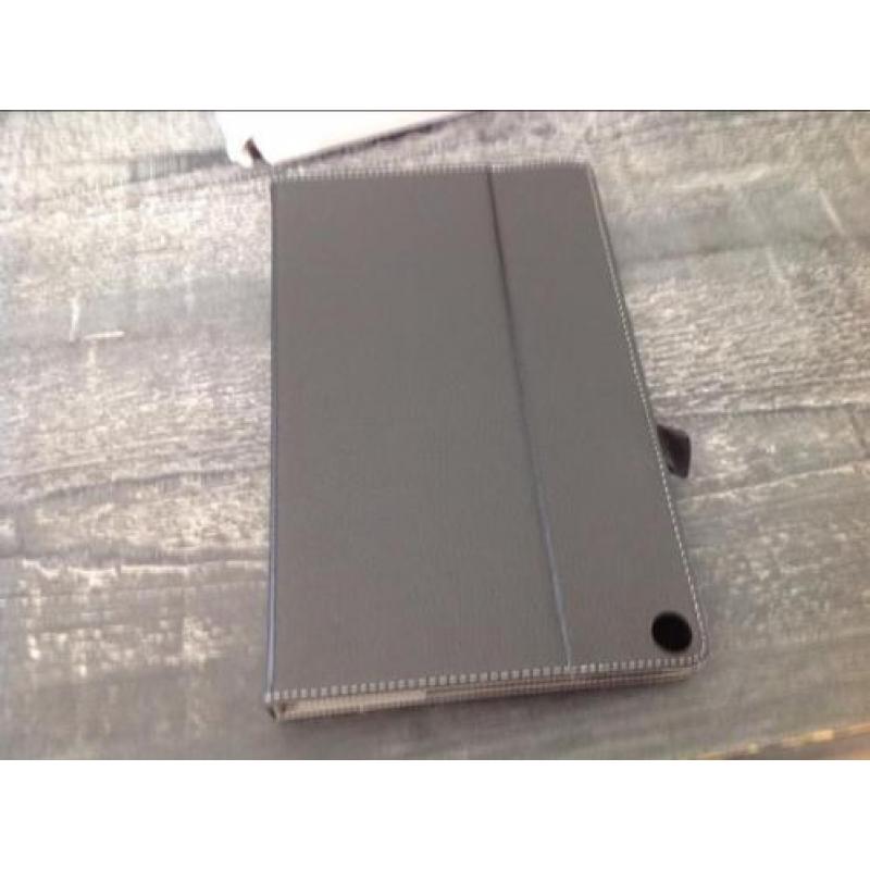 Medion I-pad houder hoes nieuw in verpakking