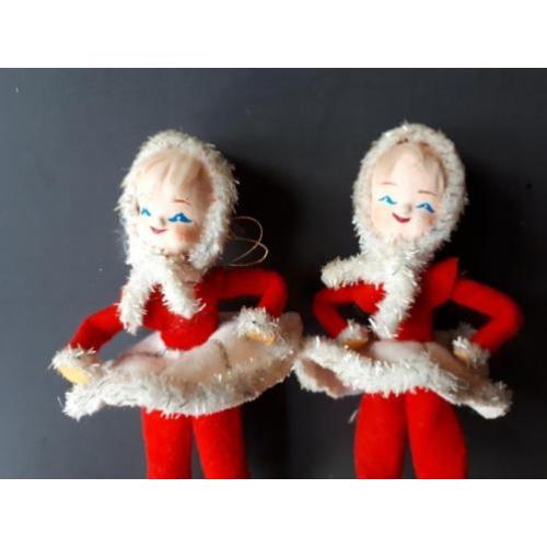 Oude kerst; twee schaatssters heel leuk!!