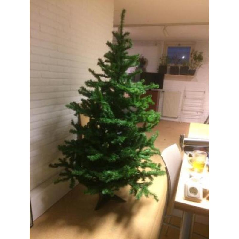 Mooie kunstkerstboom