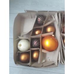 Leuke kerstballen (19) en kerstslingers