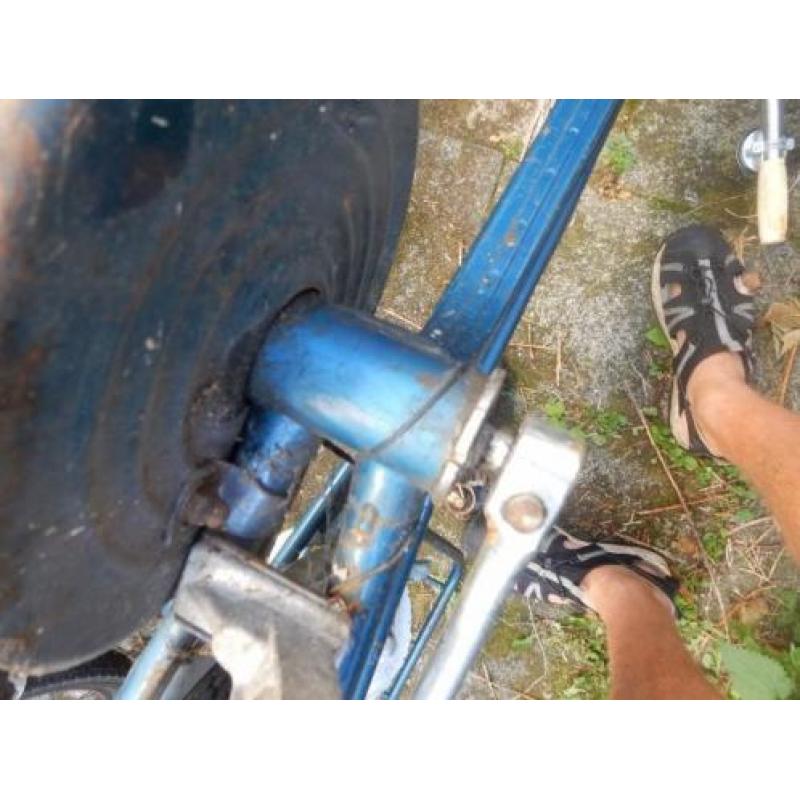 Zeer aparte oldtimer magneet ABC deelfiets