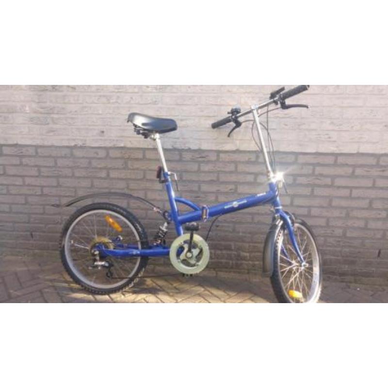 Blauwe vouwfiets met 20 inch wielen