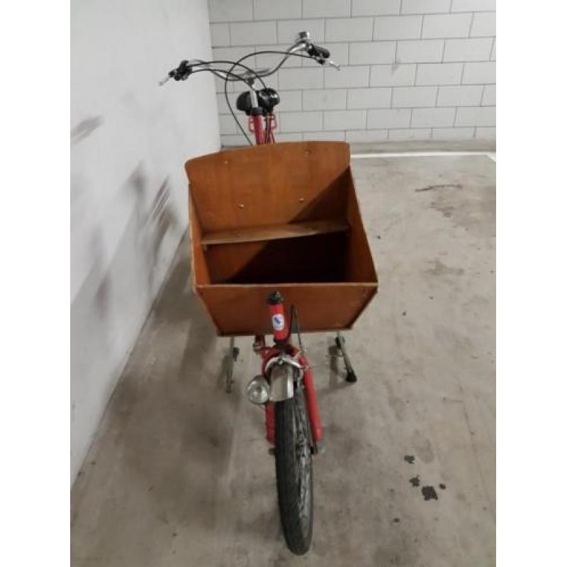 Rode bakfiets