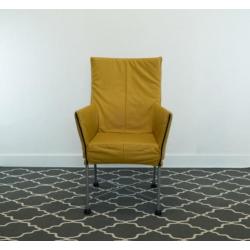 Set van 8 Montis Chaplin stoelen geel leder, grijs onderstel