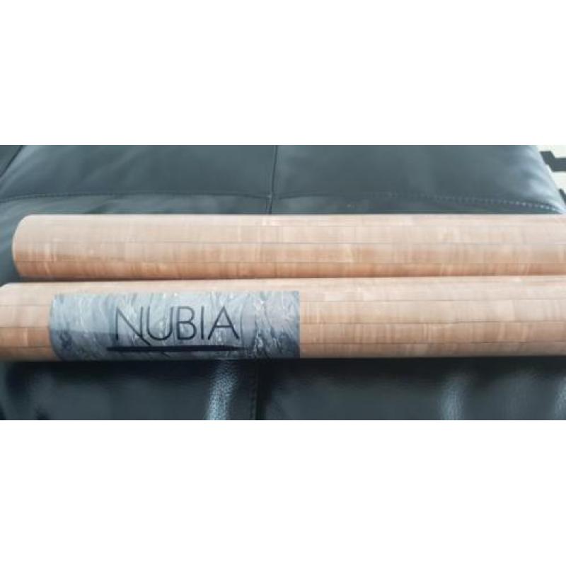 2 rollen nubia behang