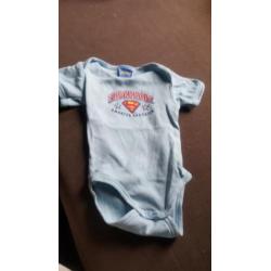Baby kleertjes