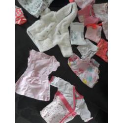 Kleertjes maat 50/56 meisje