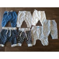Kleding pakket maat 50. Broeken en shirts.