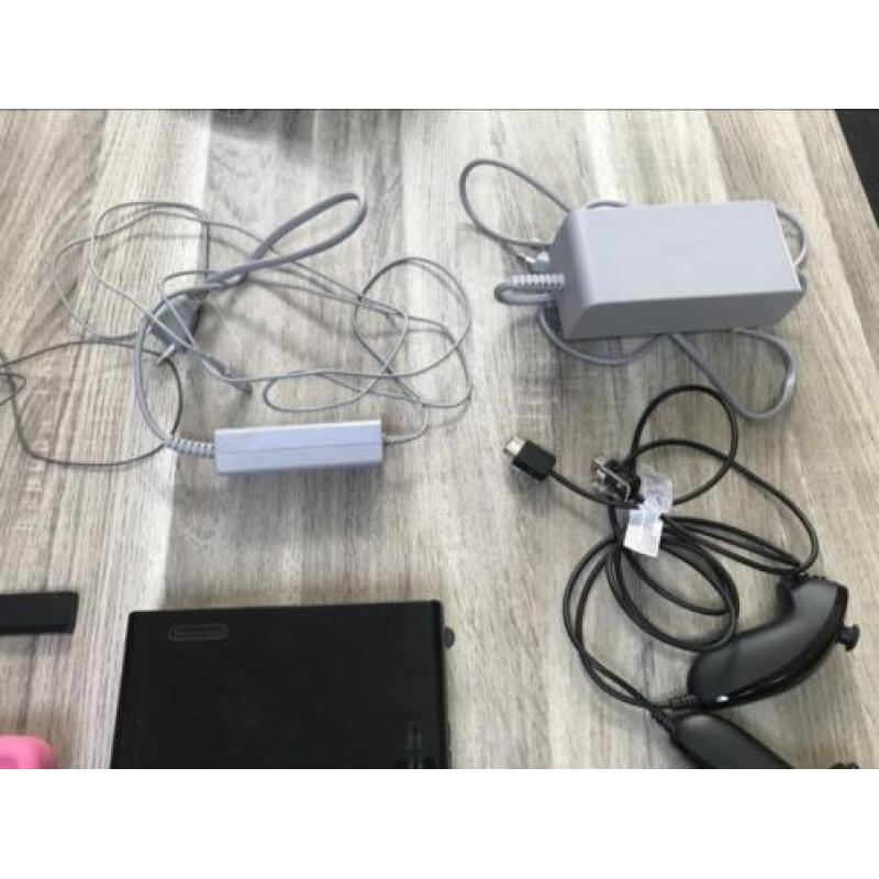 Wii U + Mario Kart 8, Zelda, Mario Party 10, Nintendoland