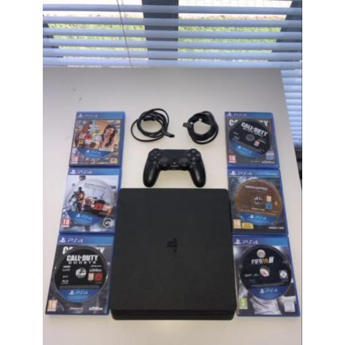 PlayStation 4 slim 1TB